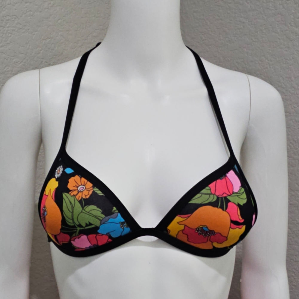 NWT VS PINK Floral Scuba Halter Bikini Top